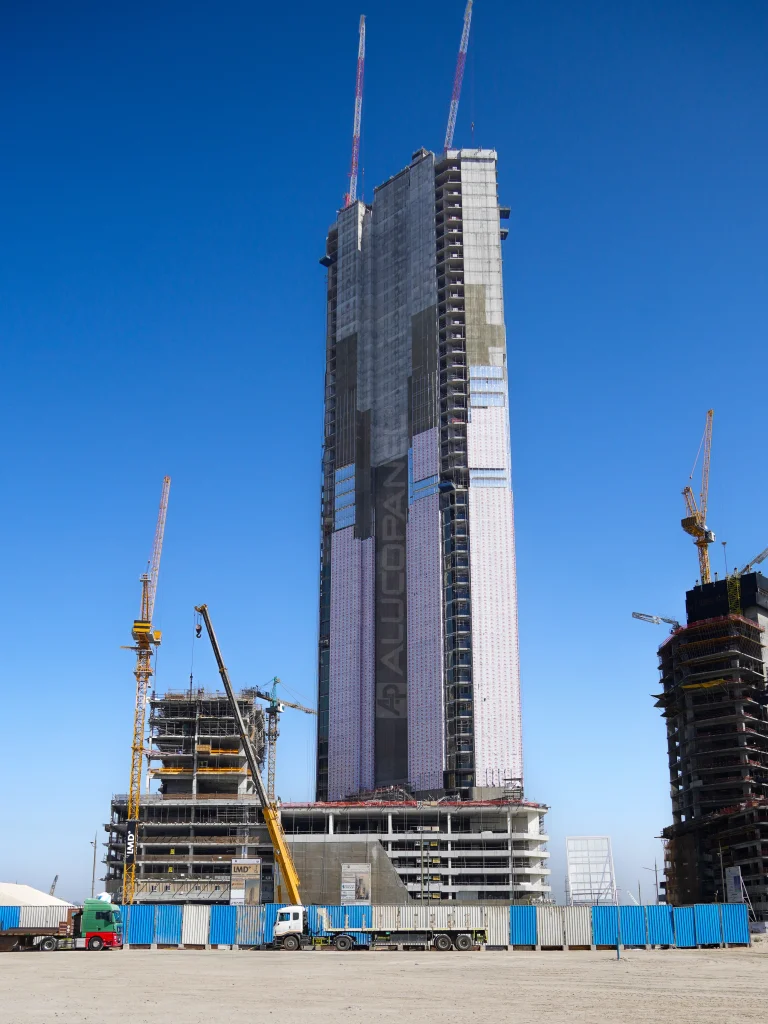 Nautica Two waterfront tower façade in Metallic Bronze and Dark Nebula V3